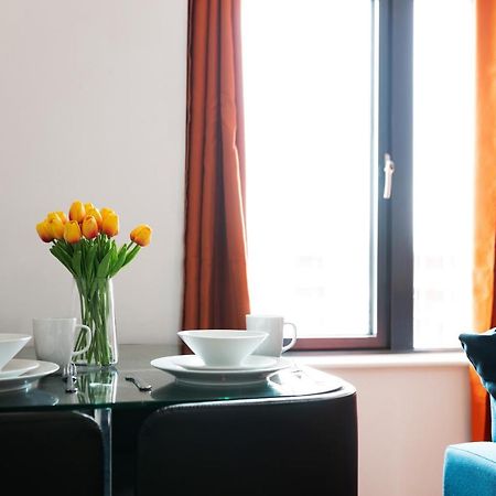 40 Percent Off Long Stays - City Centre - Close To Bullring - Suitable For Business, Families, Relocations And Leisure - Eastgate L Free Wifi I Birmingham Exterior photo