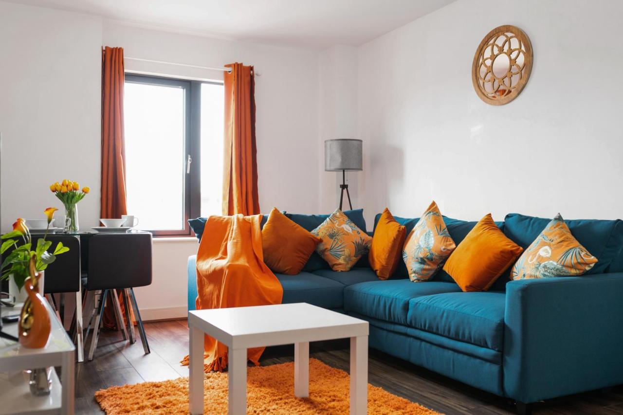 40 Percent Off Long Stays - City Centre - Close To Bullring - Suitable For Business, Families, Relocations And Leisure - Eastgate L Free Wifi I Birmingham Exterior photo