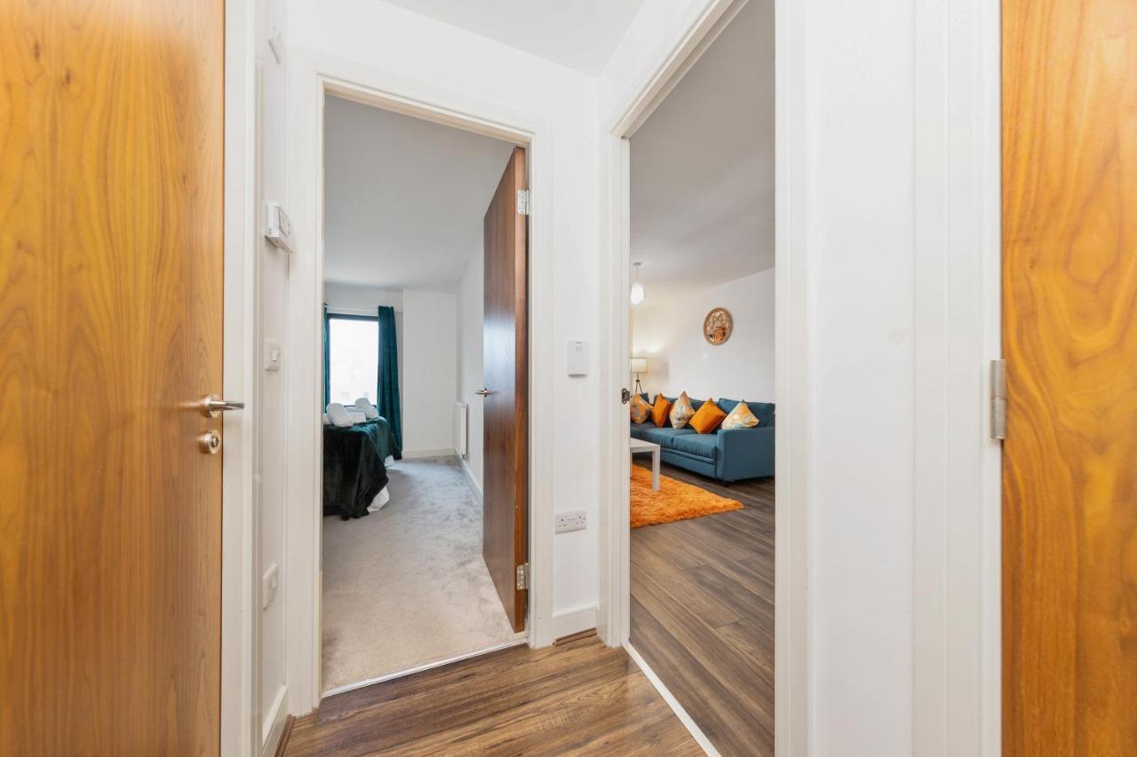 40 Percent Off Long Stays - City Centre - Close To Bullring - Suitable For Business, Families, Relocations And Leisure - Eastgate L Free Wifi I Birmingham Exterior photo